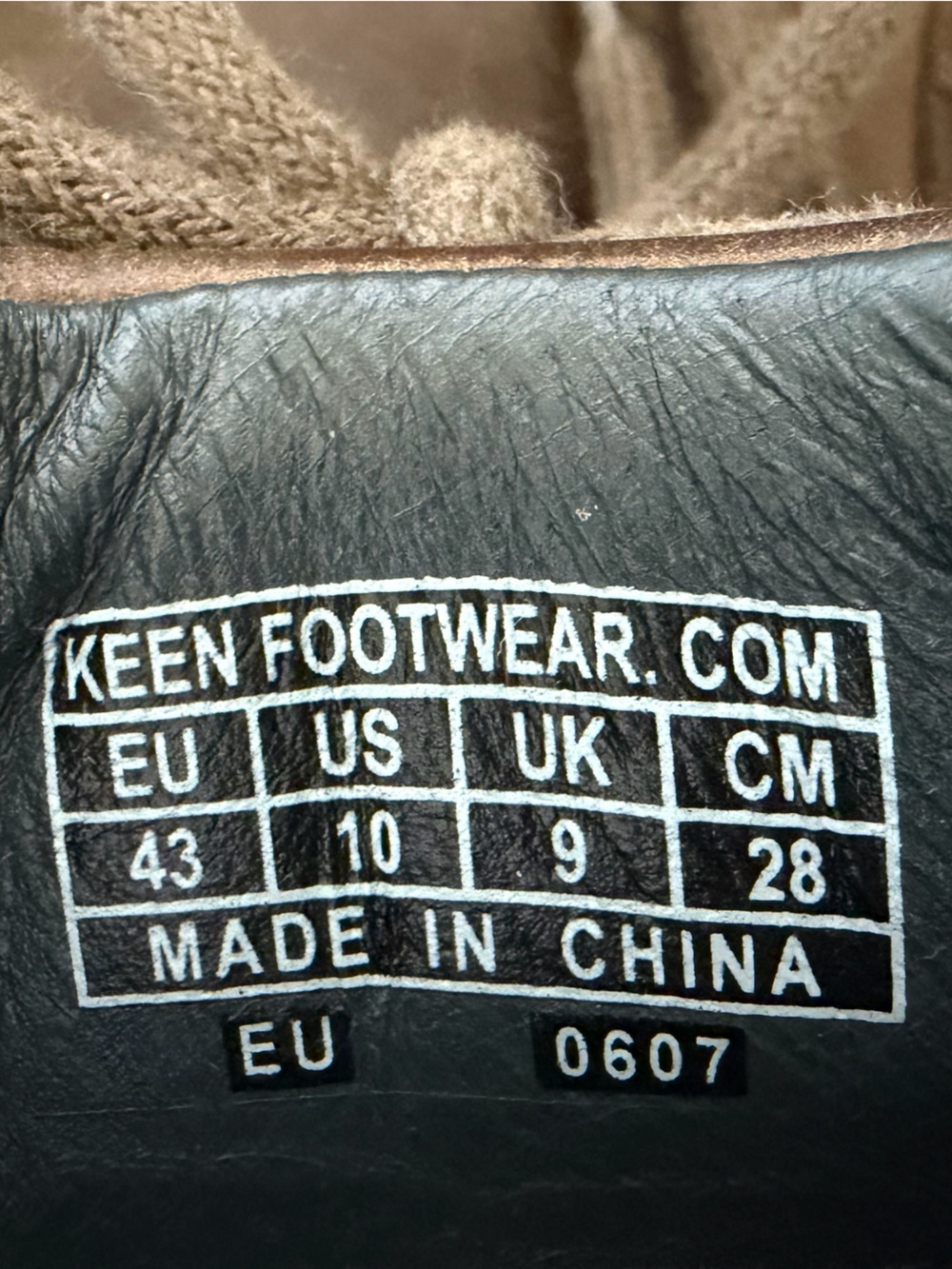 KEEN Brown & Black Men's Casual Loafers - Picture 6 of 6